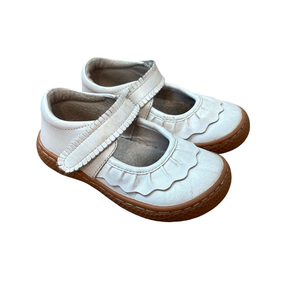 Livie & Luca Mary Jane Shoes Kids White Ruffle Leather Scalloped SIZE 8